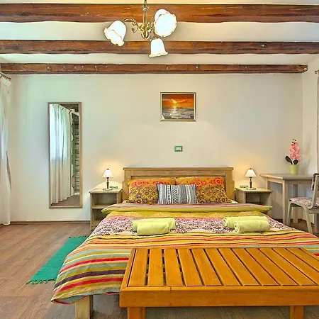 Handsome Stone Holiday Home With Swimming Pool In Tinjan Tinjan